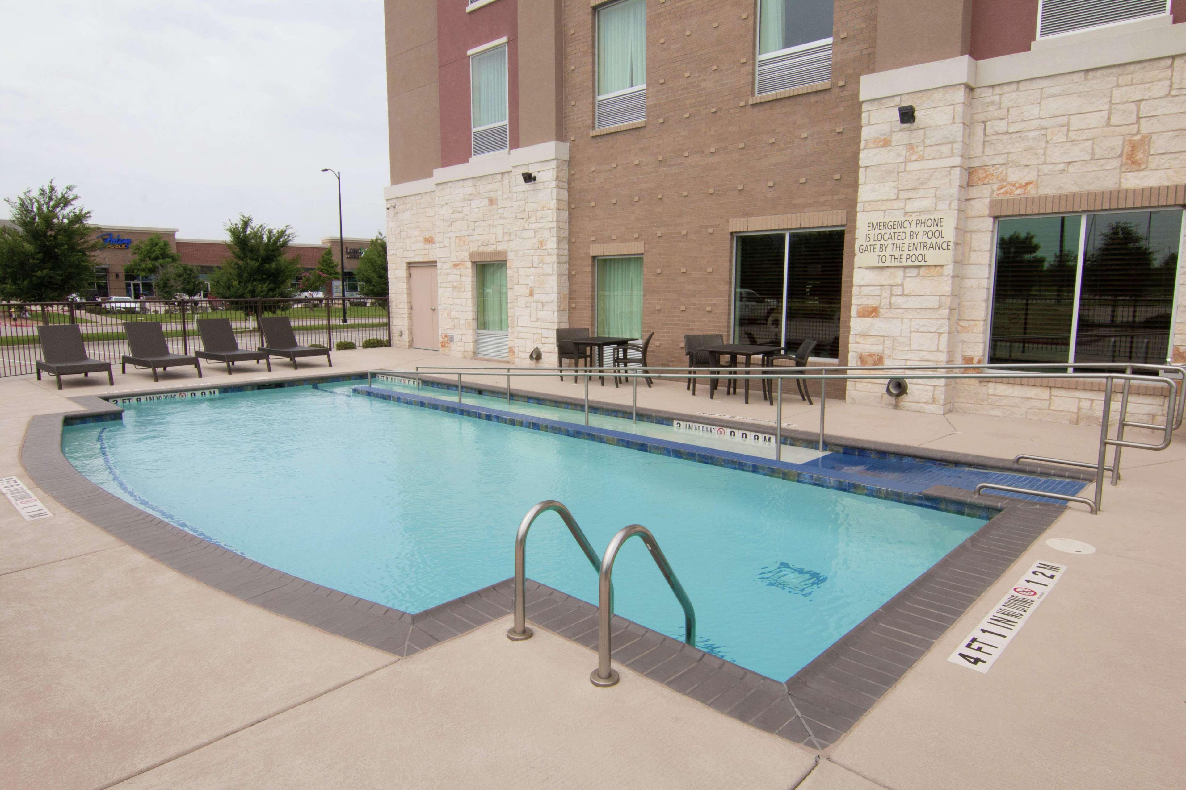 Hampton Inn & Suites Dallas/Frisco North-Fieldhouse Usa Екстер'єр фото
